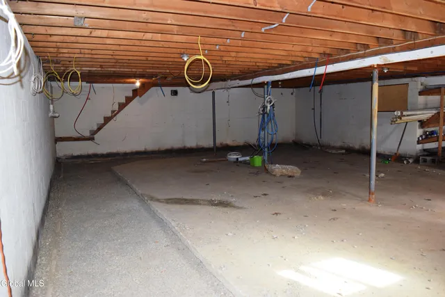 $299,900 | 39 Ruggles Road, Saratoga Springs, NY 12866