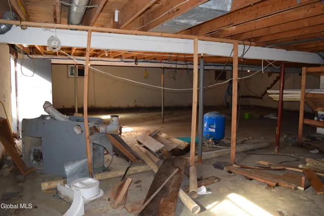 $299,900 | 39 Ruggles Road, Saratoga Springs, NY 12866