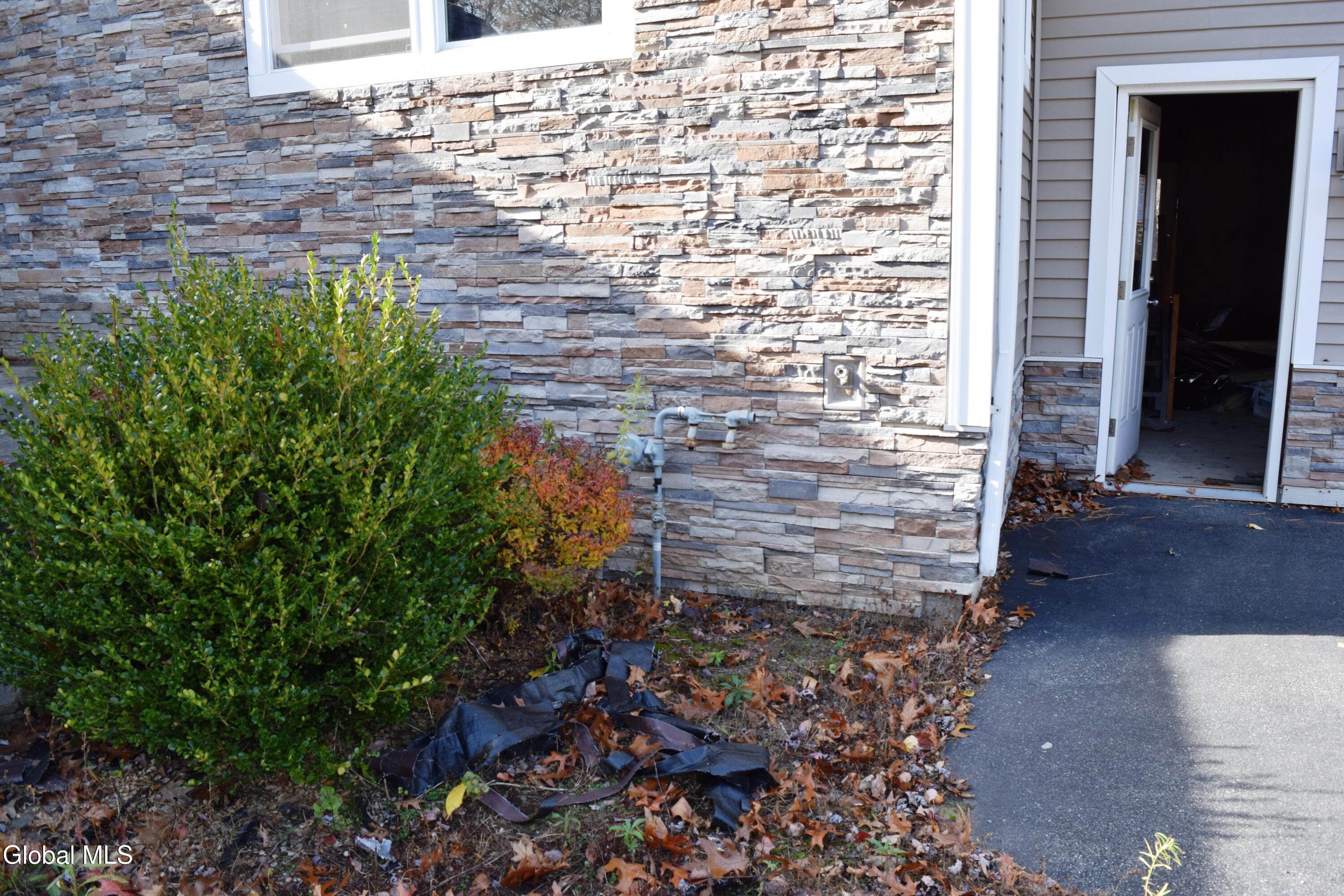 39 Ruggles Road Saratoga Springs, NY 12866 - Photo 45 of 48 49