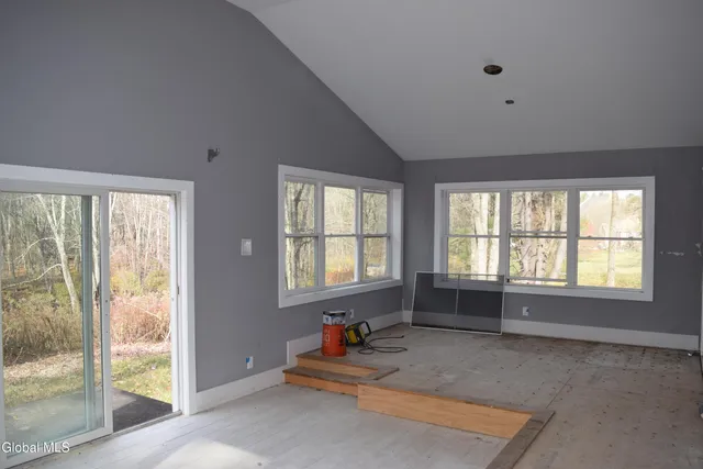 $299,900 | 39 Ruggles Road, Saratoga Springs, NY 12866