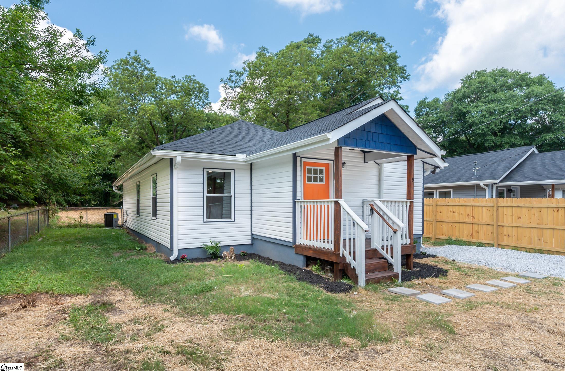 9 Judson Road Greenville, SC 29611 - Photo 1 of 19 Gallery Image 1