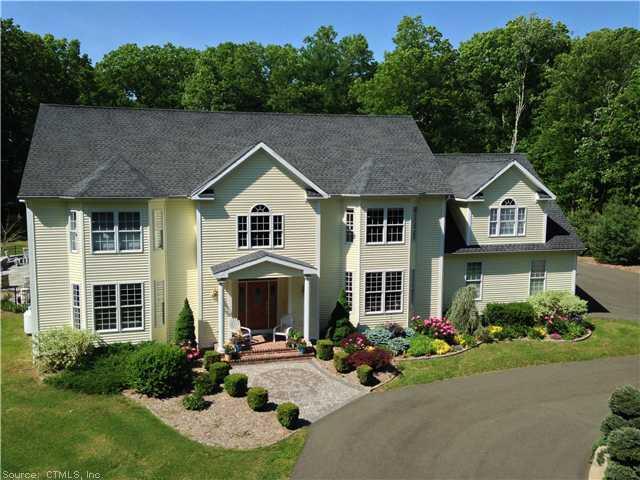 16 Surrey Ridge Road Killingworth, CT 06419 - Photo 1 of 1 Exterior Front.