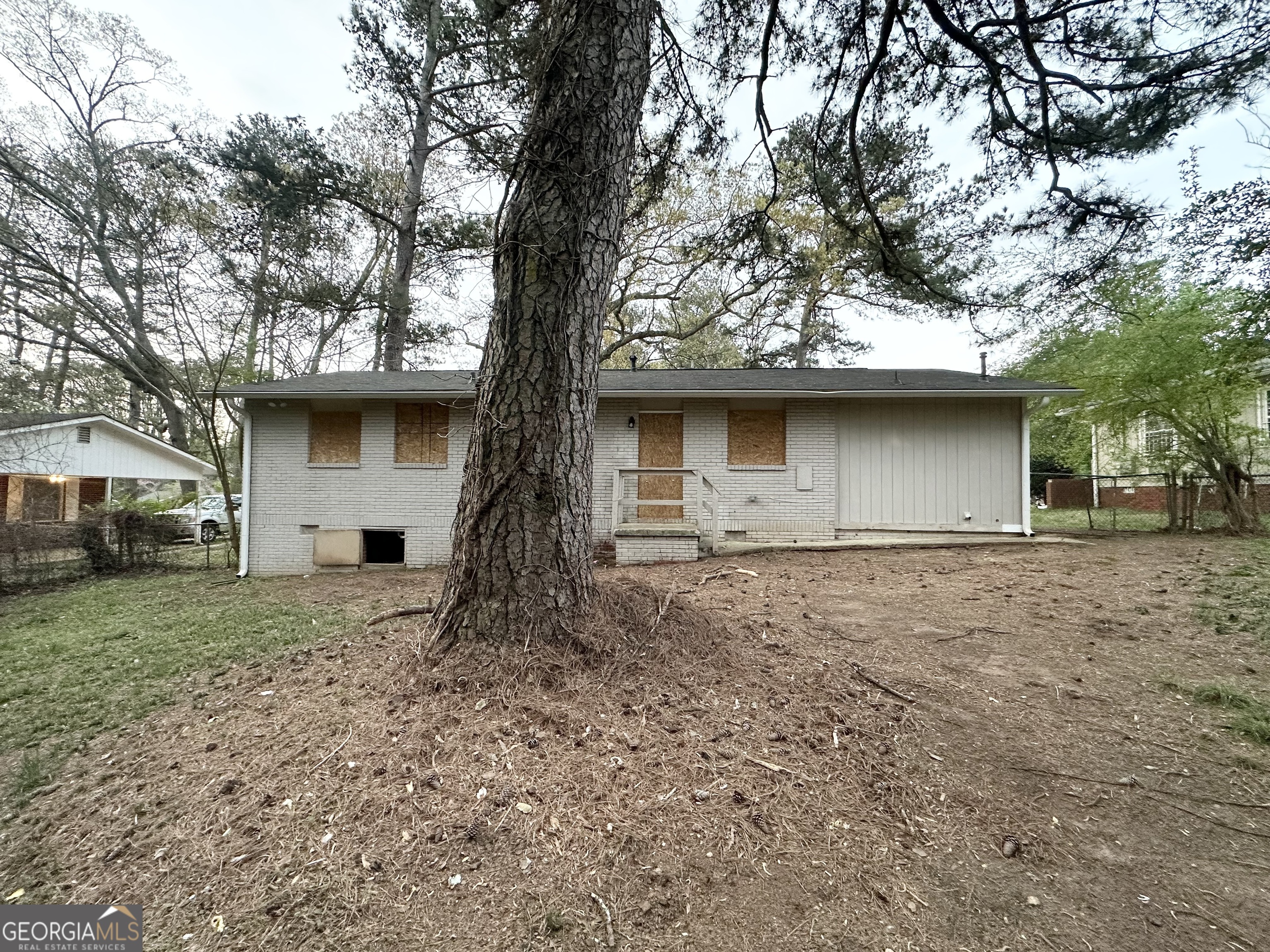 4390 Mercer Road Decatur, GA 30035 - Photo 3 of 11 a view of outdoor space and yard