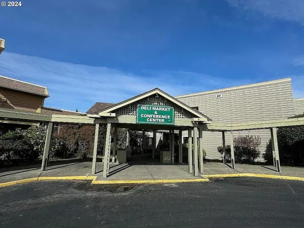 $435,000 | 88416 1st Avenue, Unit 136, Florence, OR 97439