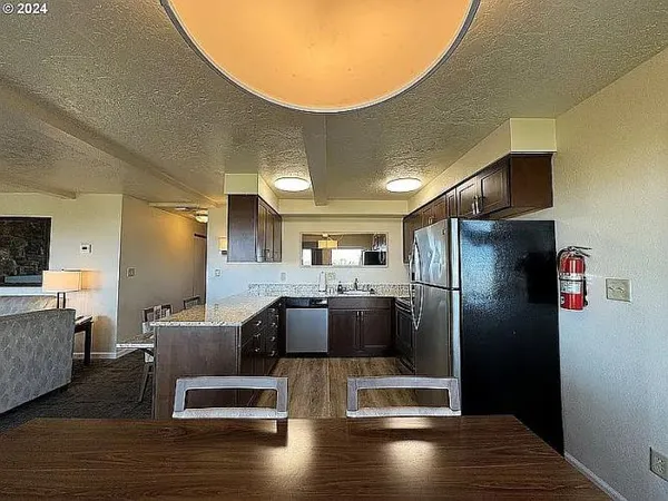 $435,000 | 88416 1st Avenue, Unit 136, Florence, OR 97439