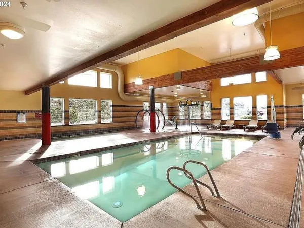 $435,000 | 88416 1st Avenue, Unit 136, Florence, OR 97439