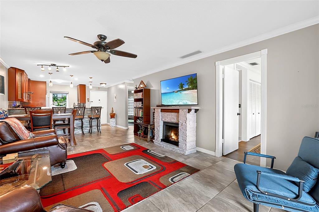 7200 Ulmerton Road, Unit E3 Largo, FL 33771 - Photo 6 of 23