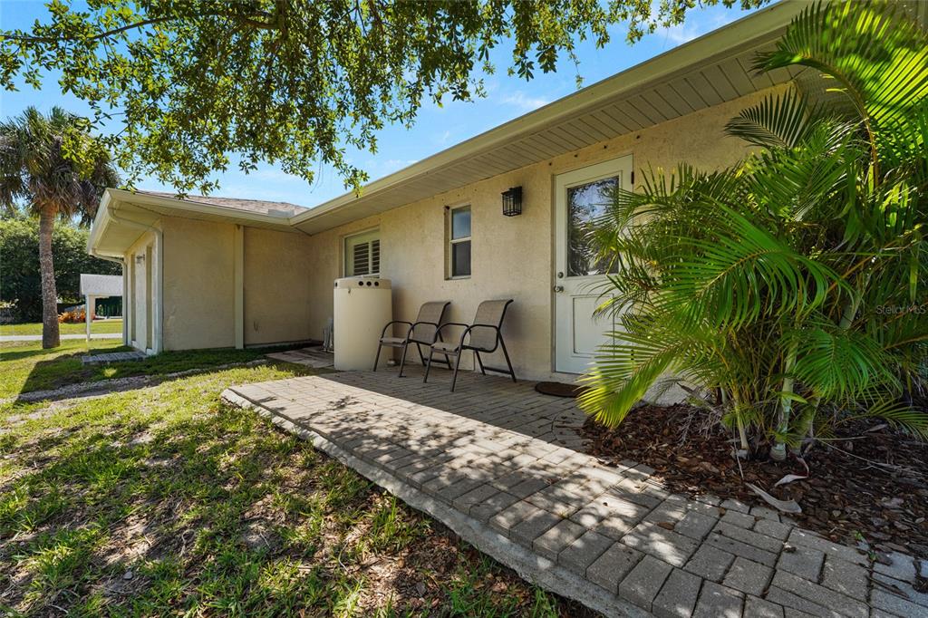 2240 Gentian Road Venice, FL 34293 - Photo 39 of 51