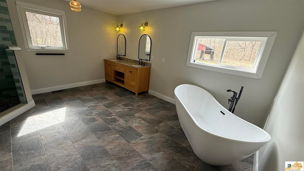 439 Spout Springs Road Knifley, KY 42753 - Photo 22 of 92 Gallery Image 22