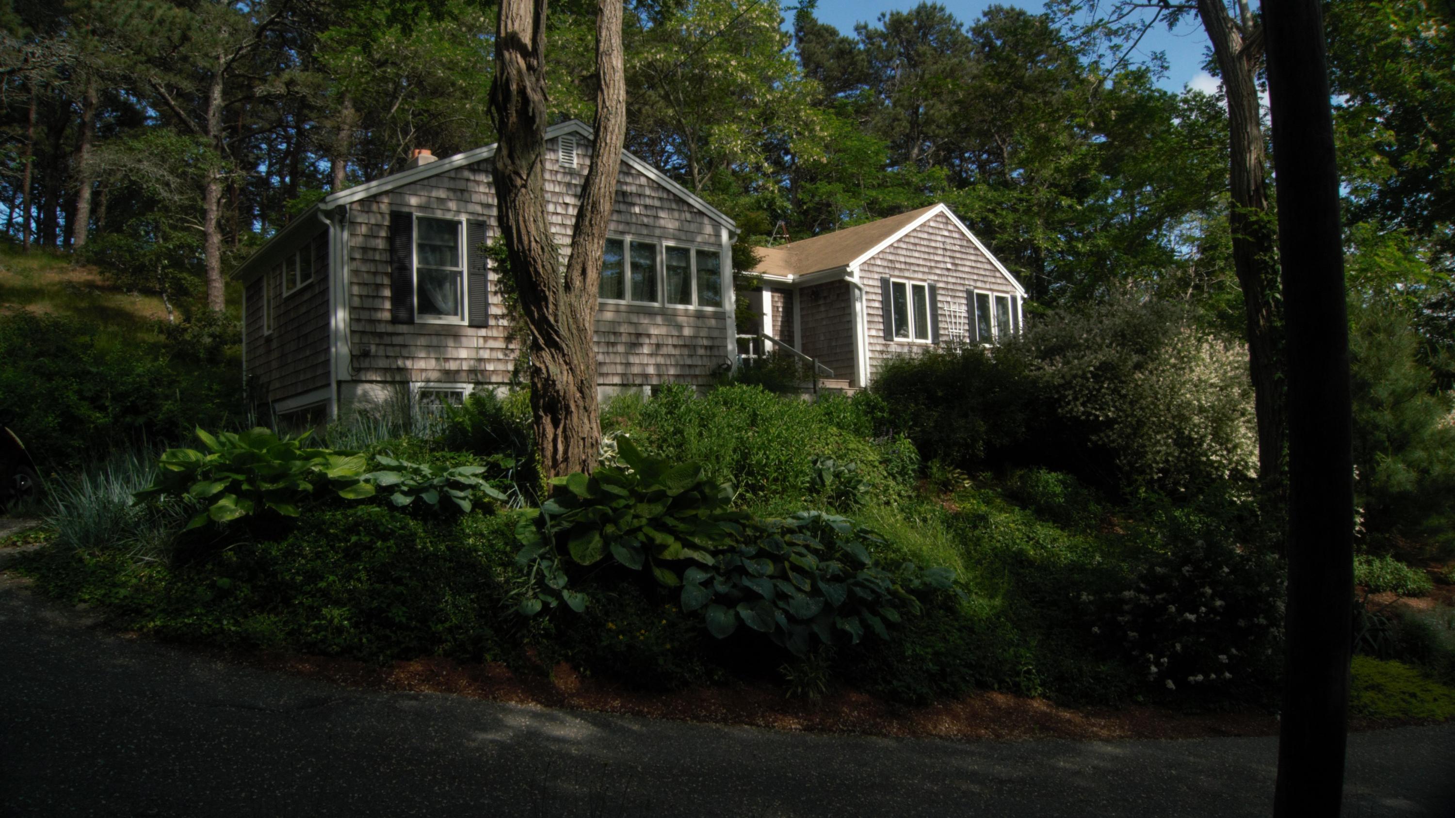 a house view with a outdoor space