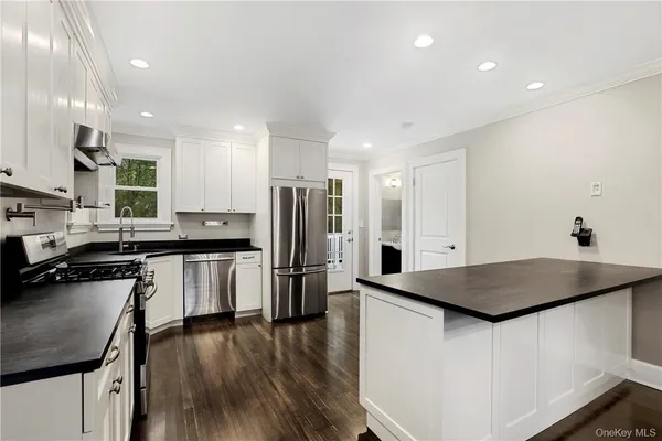 $5,200 | 48 Rossmore Avenue, Bronxville, NY 10708