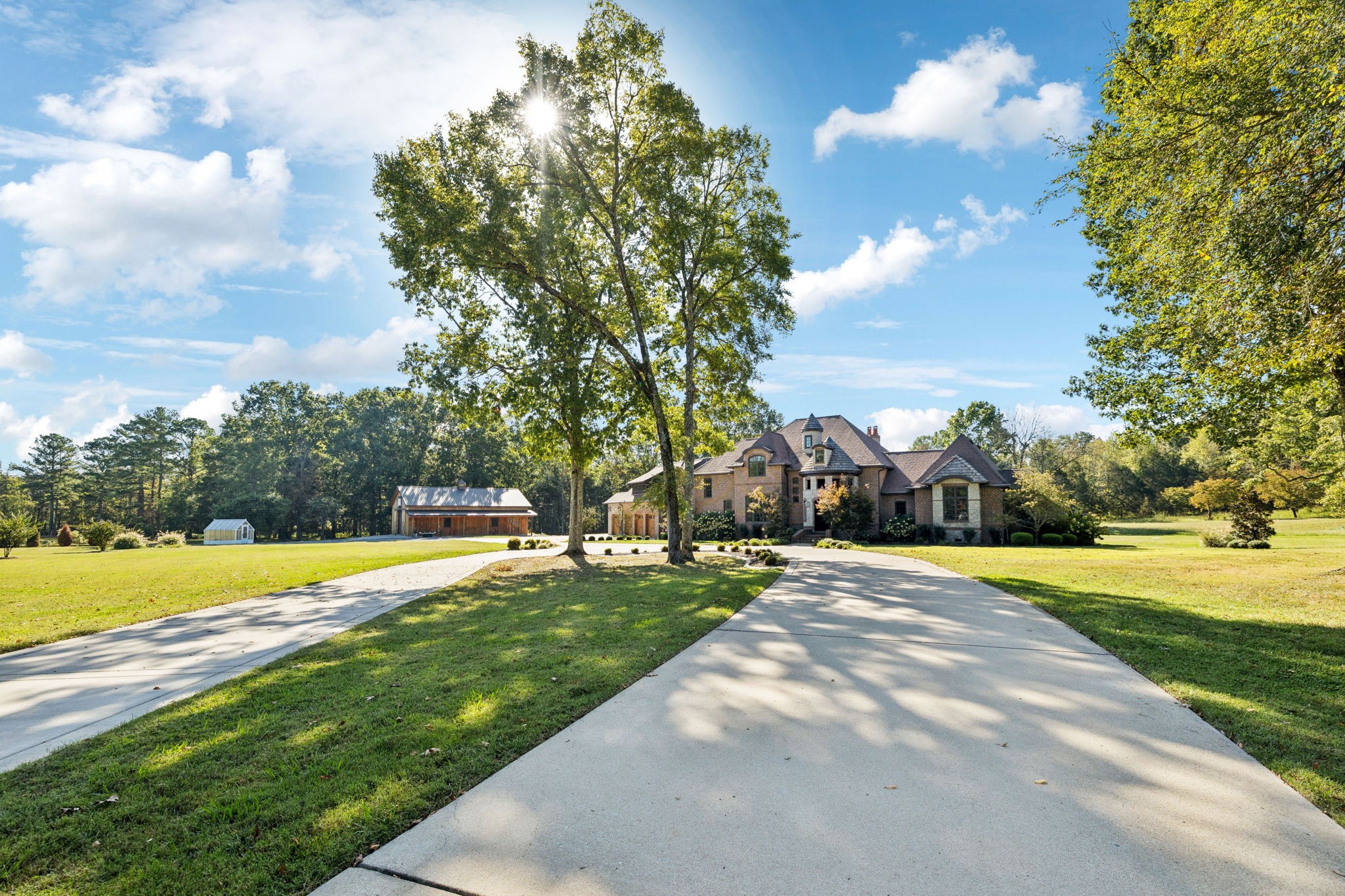 1856 Mires Road Mount Juliet, TN 37122 - Photo 25 of 93 a view of an outdoor space with swimming pool