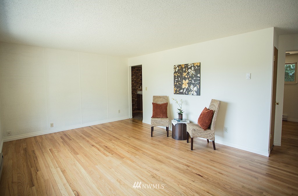 2525 Spring Street Bremerton, WA 98310 - Photo 4 of 20 Gallery Image 4