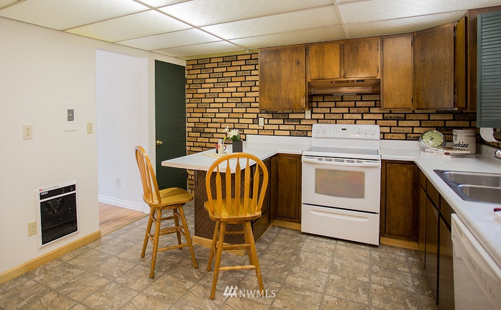2525 Spring Street Bremerton, WA 98310 - Photo 8 of 20 Gallery Image 8