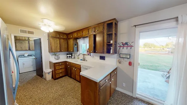 $720,000 | 7690 Leonard Avenue, Clovis, CA 93619