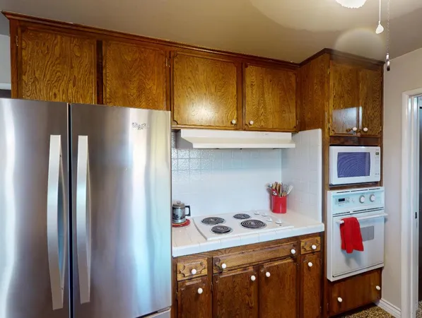 $720,000 | 7690 Leonard Avenue, Clovis, CA 93619