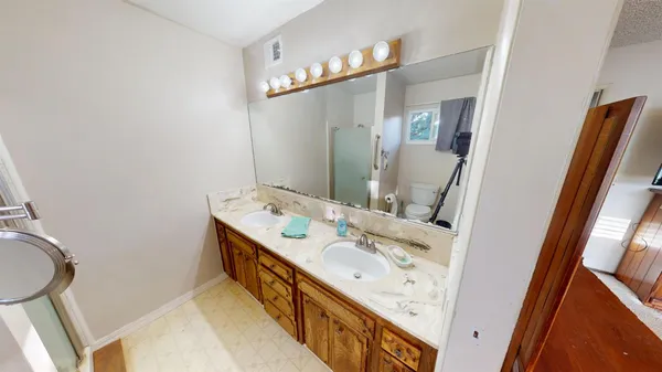 $720,000 | 7690 Leonard Avenue, Clovis, CA 93619