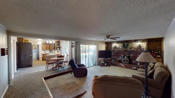 $720,000 | 7690 Leonard Avenue, Clovis, CA 93619