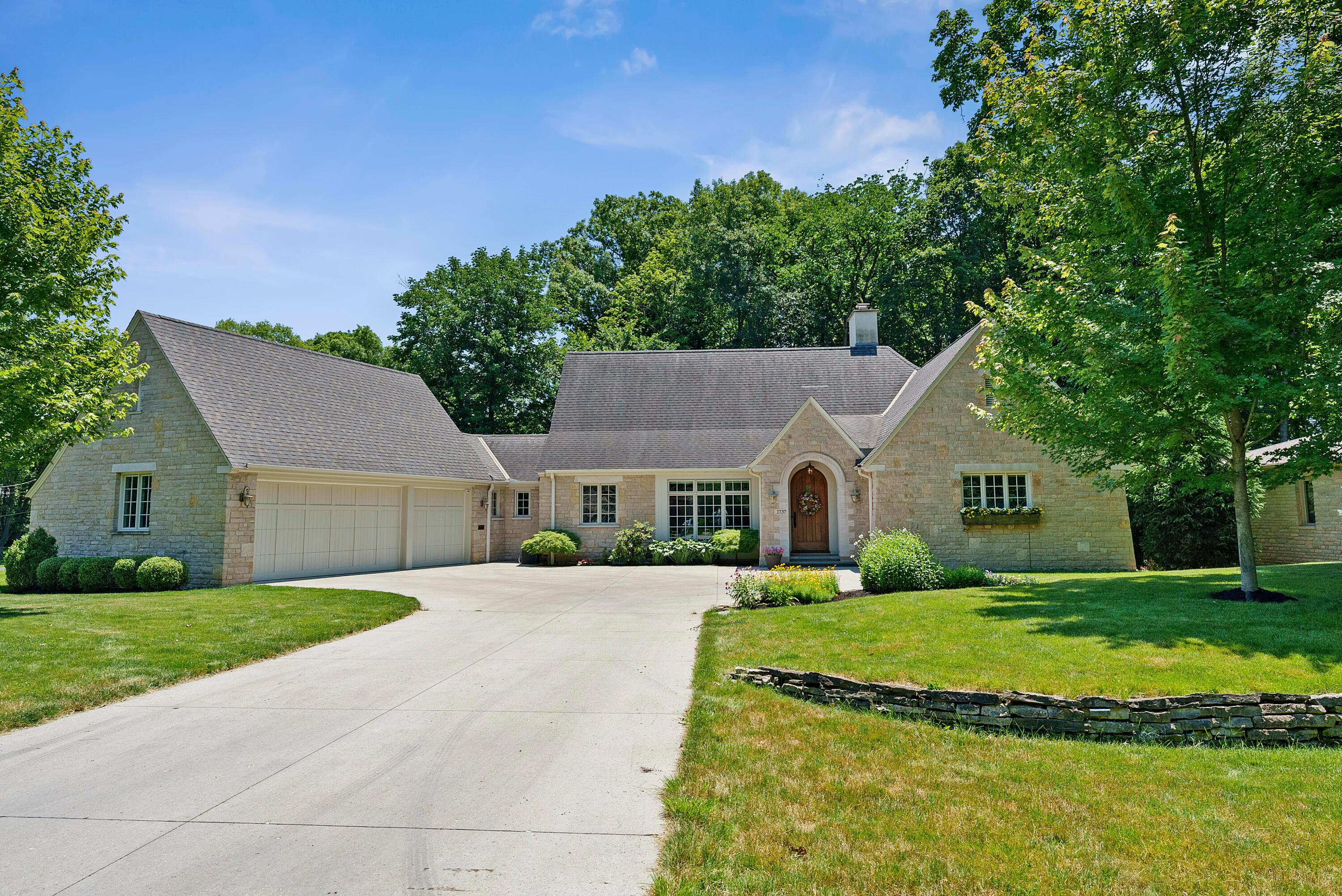 2737 Edington Road Columbus, OH 43221 - Photo 54 of 59 Exterior