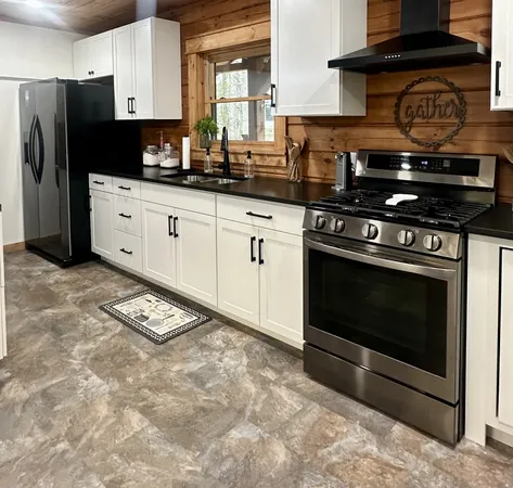 $350,000 | 673 Arrowhead Road, Moss, TN 38575