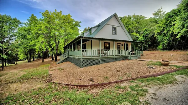 $445,000 | 186 County Road 429, Muenster, TX 76252