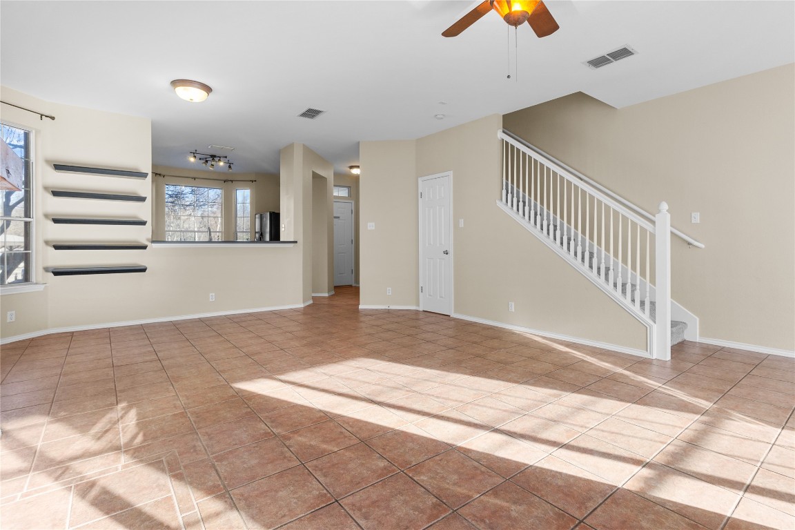 12401 Los Indios Trail, Unit 44 Austin, TX 78729 - Photo 10 of 28 a view of an entryway
