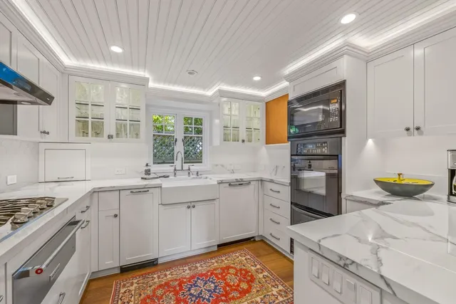 $4,495,900 | 0 Lincoln 3 Sw Of 10th Avenue, Carmel, CA 93923