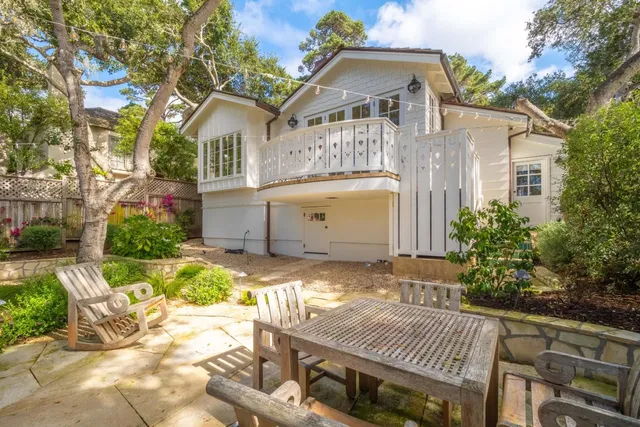 $4,495,900 | 0 Lincoln 3 Sw Of 10th Avenue, Carmel, CA 93923