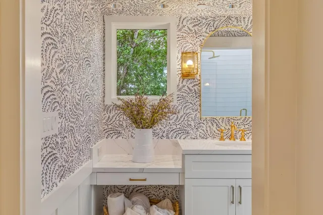 $4,495,900 | 0 Lincoln 3 Sw Of 10th Avenue, Carmel, CA 93923