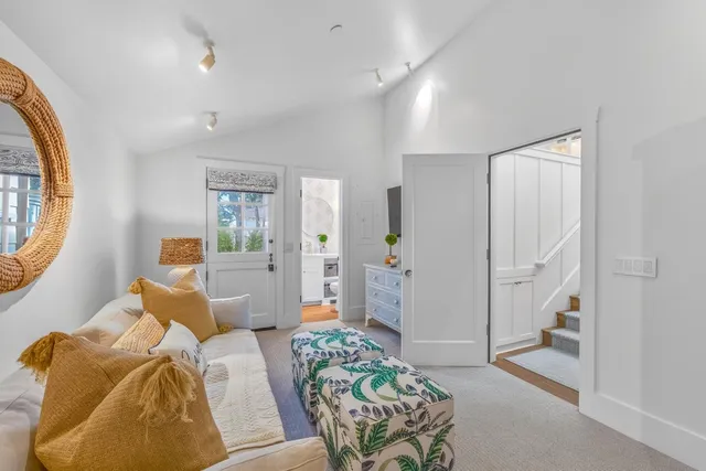 $4,495,900 | 0 Lincoln 3 Sw Of 10th Avenue, Carmel, CA 93923