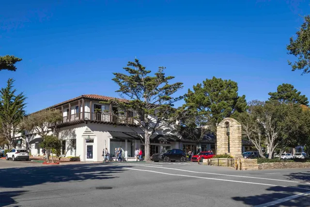 $4,495,900 | 0 Lincoln 3 Sw Of 10th Avenue, Carmel, CA 93923