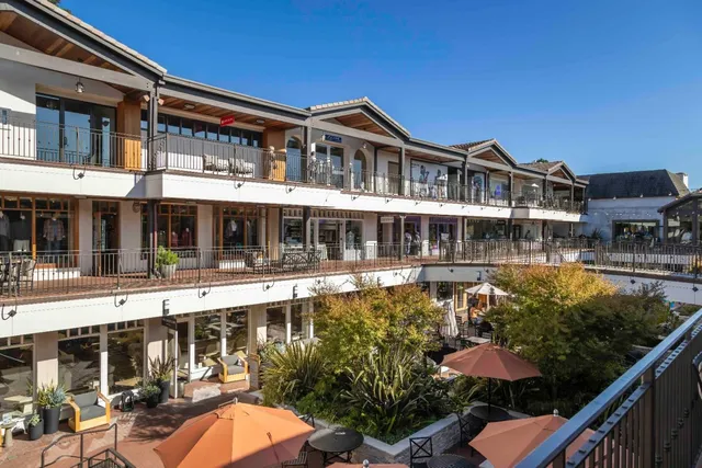 $4,495,900 | 0 Lincoln 3 Sw Of 10th Avenue, Carmel, CA 93923