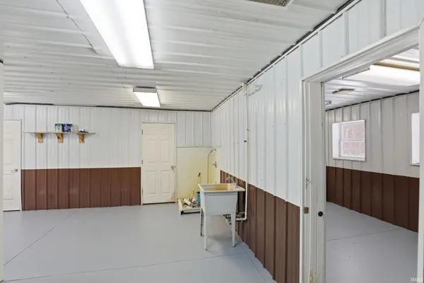 $975,000 | 5133 County Road 48, Auburn, IN 46706