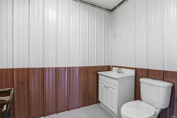 $975,000 | 5133 County Road 48, Auburn, IN 46706