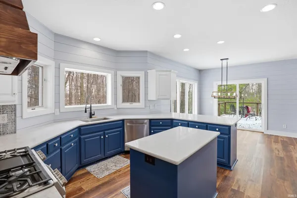 $975,000 | 5133 County Road 48, Auburn, IN 46706