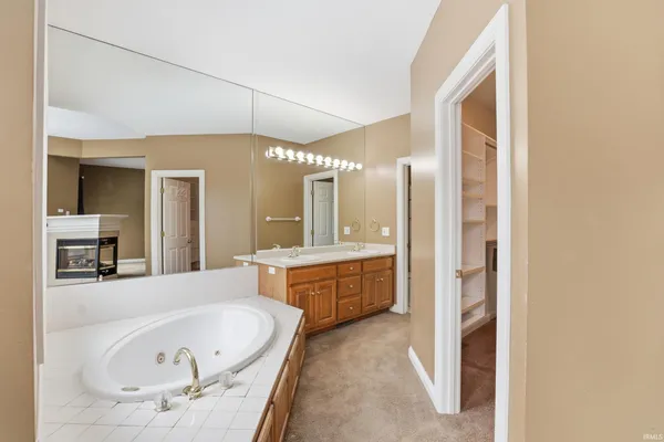$975,000 | 5133 County Road 48, Auburn, IN 46706