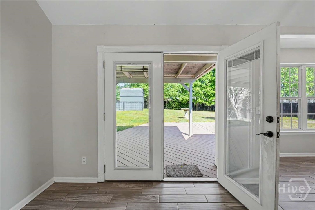 208 Burton Road Savannah, GA 31405 - Photo 20 of 25 Gallery Image 20
