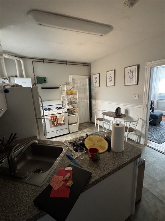 448-452 Hanover Street, Unit 402 Boston, MA 02113 - Photo 25 of 25