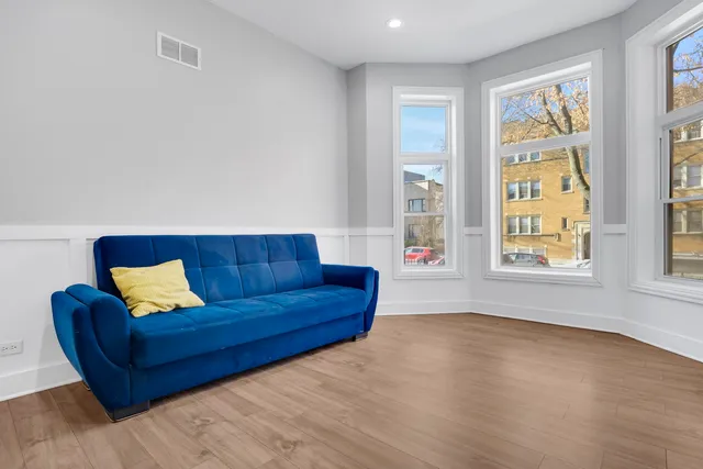 $564,999 | 6607 South Ingleside Avenue, Chicago, IL 60637