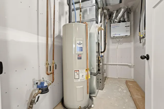 $399,900 | 2611 38th Avenue South, Moorhead, MN 56560