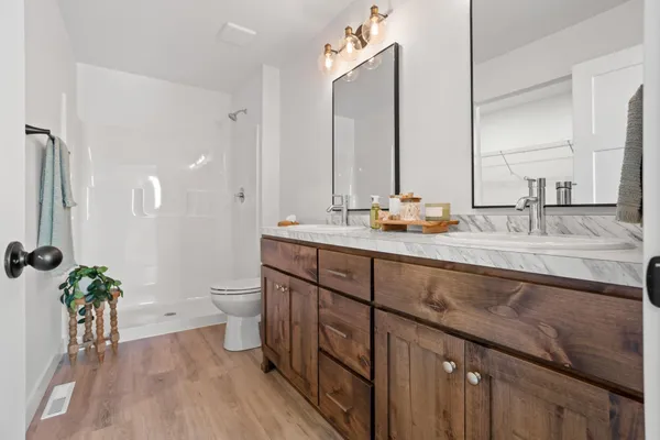 $399,900 | 2611 38th Avenue South, Moorhead, MN 56560