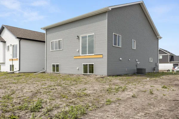 $399,900 | 2611 38th Avenue South, Moorhead, MN 56560