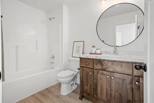 $399,900 | 2611 38th Avenue South, Moorhead, MN 56560