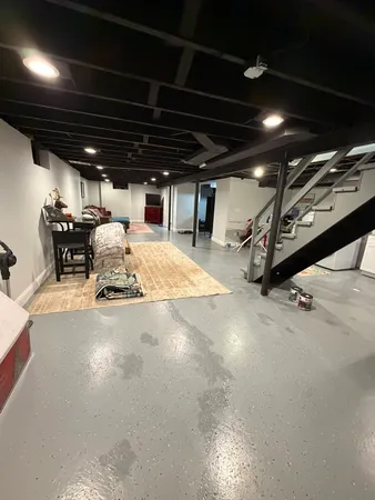 $3,200 | 8000 North Ozark Avenue, Niles, IL 60714