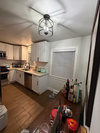 $3,200 | 8000 North Ozark Avenue, Niles, IL 60714