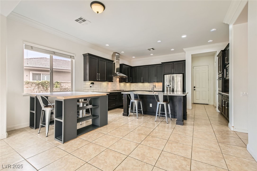 7404 Eggshell Drive North Las Vegas, NV 89084 - Photo 11 of 39 Kitchen w/dining area