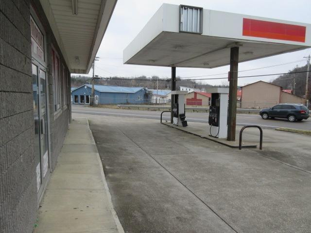 110 Main Street Campton, KY 41301 - Photo 11 of 46 Photo 11