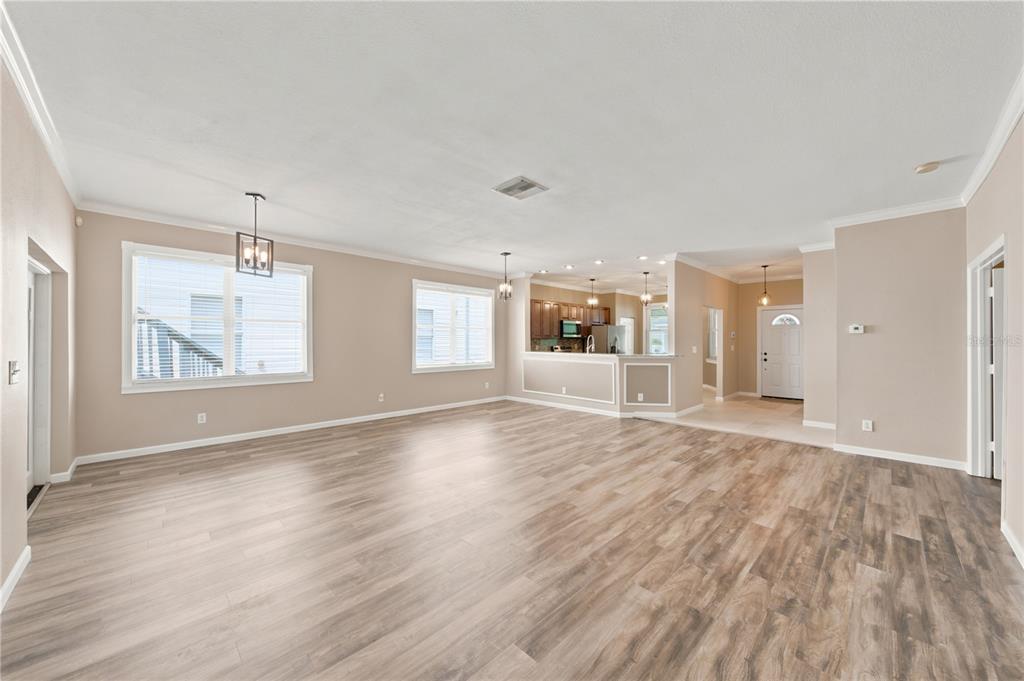 2318 West Cherry Street Tampa, FL 33607 - Photo 5 of 43 Gallery Image 5
