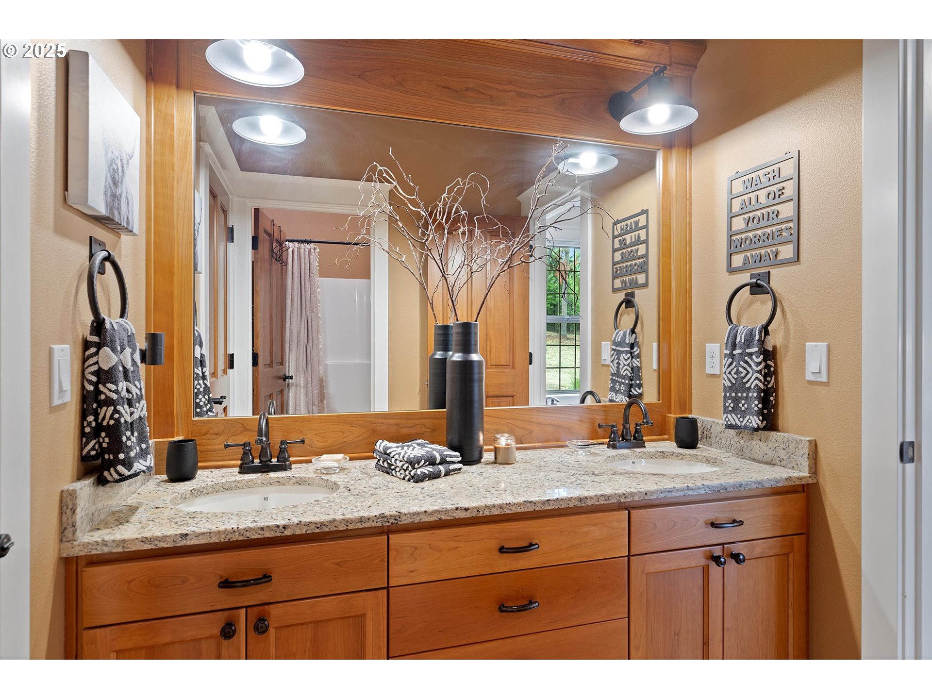 37212 South Sawtell Road Molalla, OR 97038 - Photo 18 of 46 a bathroom with a granite countertop sink and a mirror