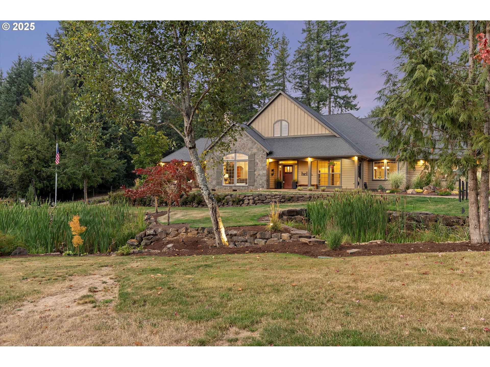 37212 South Sawtell Road Molalla, OR 97038 - Photo 44 of 46 a view of a house with a yard
